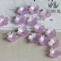 10 штук лаванды. Фактический цвет будет темнее.