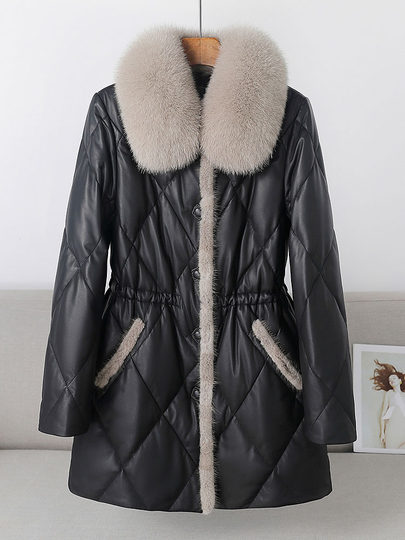 Genuine leather down jacket women's short 2025 winter new Haining sheepskin jacket large size mother's style thickened top