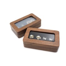 Walnuts Wood Quality First Accessories Box 2022 New Retro Solid Wood Ornament Containing Box Earrings Earrings Ring Display Case