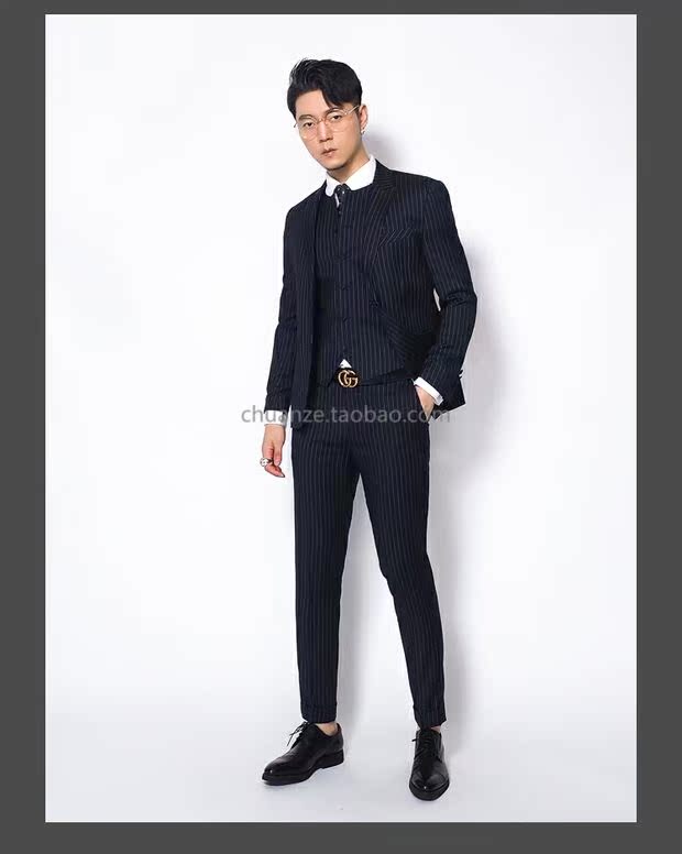 Kawasawa mùa thu và mùa đông sọc dọc phù hợp với nam hai mảnh Phiên bản Hàn Quốc của doanh nghiệp Anh gió Slim sọc phù hợp với thủy triều áo phông nam
