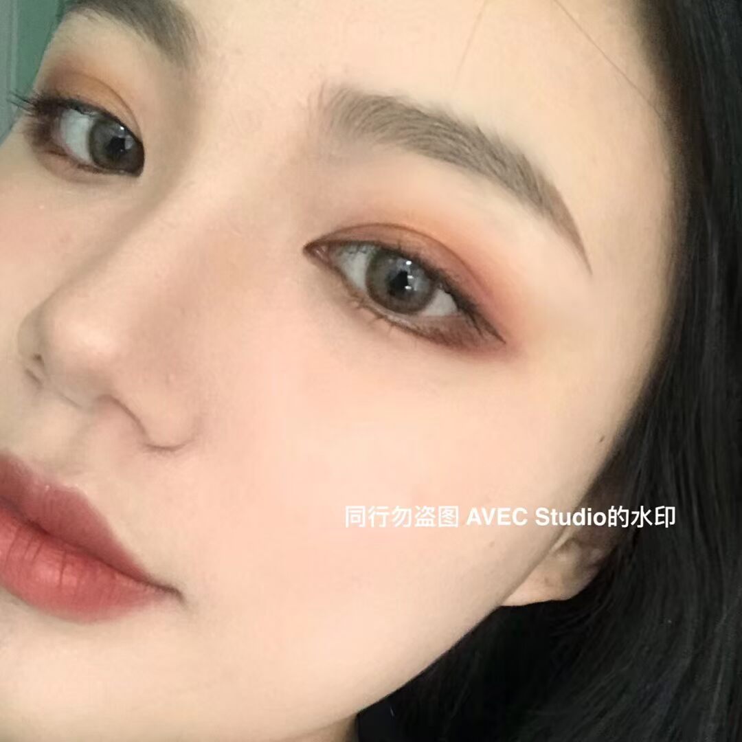 INS Super Fire Rung Beauty Beauty Creations Cali Set Hộp phấn mắt ba trong một phấn mắt missha 3 màu