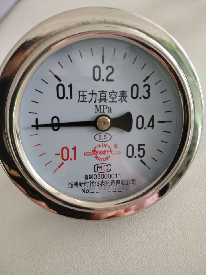 淄博新时代压力真空表-0.1-0.5MPa山东新华医疗立式灭菌器2.5级