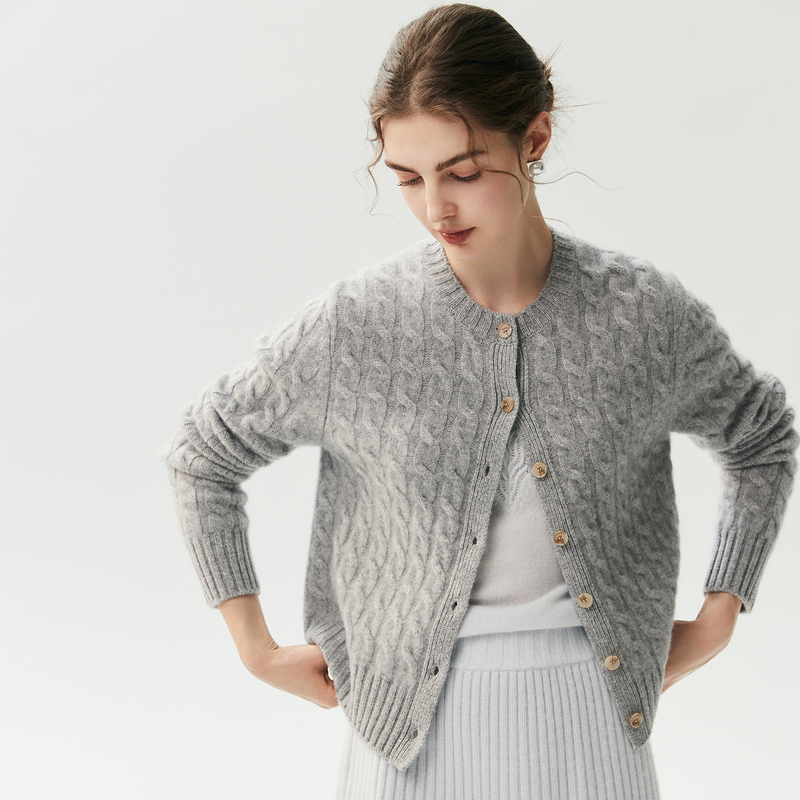 Cos Same Style! Retro Cable-Knit Baby Cashmere Cardigan for Women, Four-Strand Thickened Round-Neck Sweater Coat Cos Same Style! Retro Cable-Knit Baby Cashmere Cardigan for Women, Four-Strand Thickened Round-Neck Sweater Coat