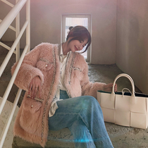 2020 Winter new small fragrant ladies wind lamb fur coat female sheep cutting wool one coat Young