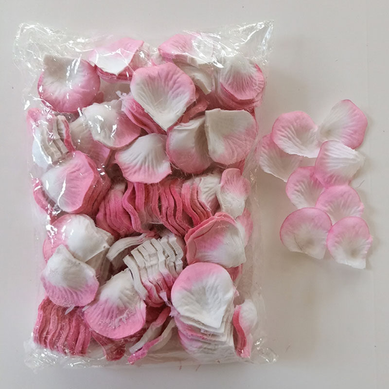 Emulated Rose Petal Arrangement Prop Wedding Romantic Wedding bed Upper hand sprinklers with floral champagne white gold pink