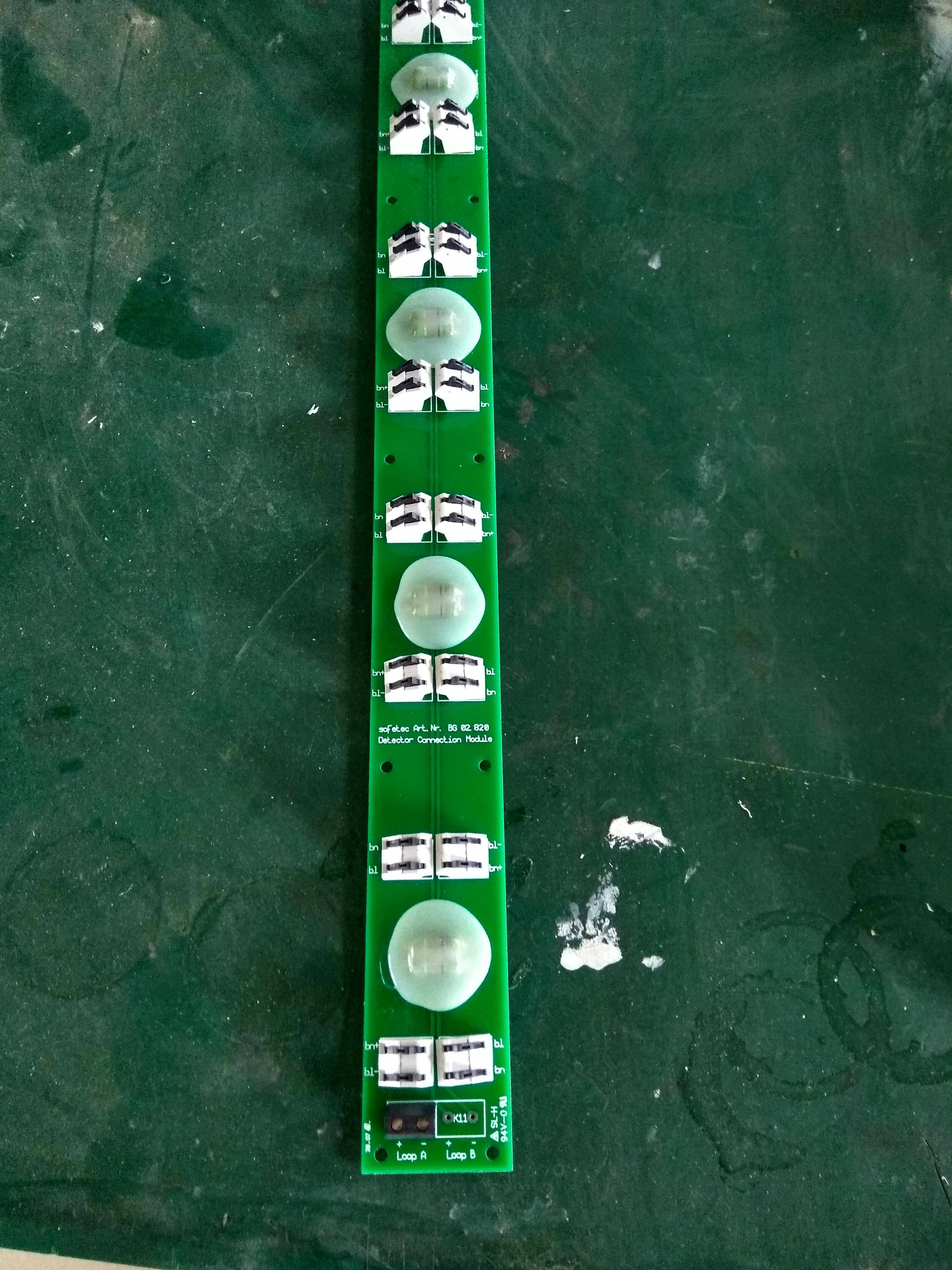 BG02 829 SDS-48 SAFETEC 8-way wiring board