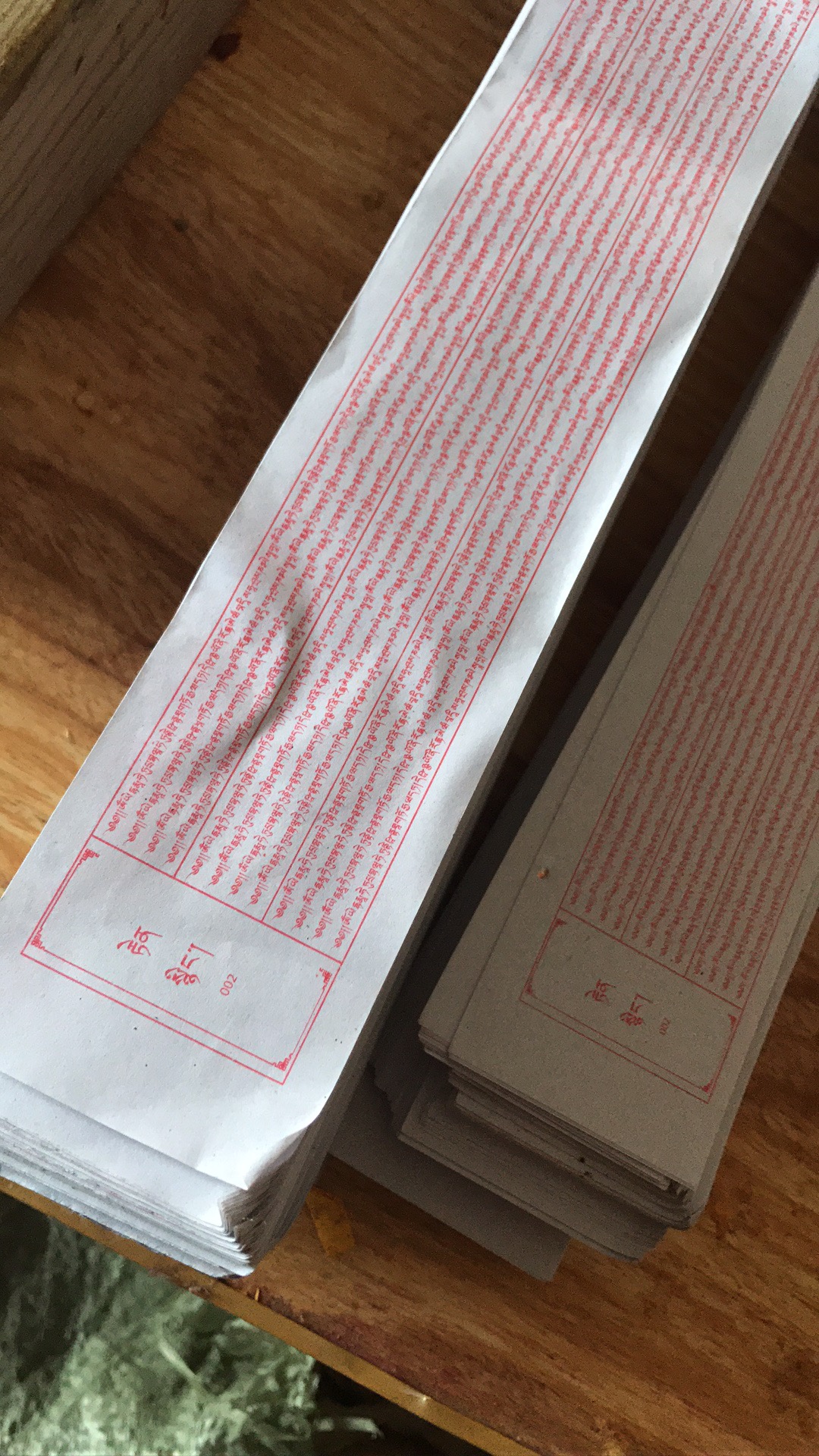 Buddha's Buddha Tower mounted with a curly raw warp (a pack of 5 thousands of pieces)