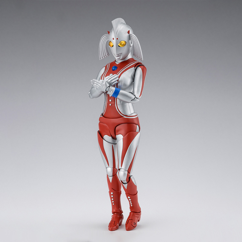 In Stock Bandai S.H.Figuarts Ultraman Mary Ultraman's Mother Superhero Mother Action Figure