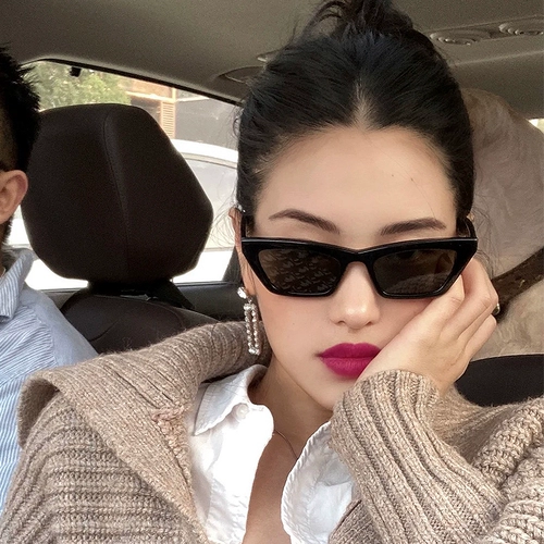 Ретро солнцезащитные очки на солнечной энергии, европейский стиль, кошачий глаз, в американском стиле, изысканный стиль, защита от ультрафиолета, популярно в интернете