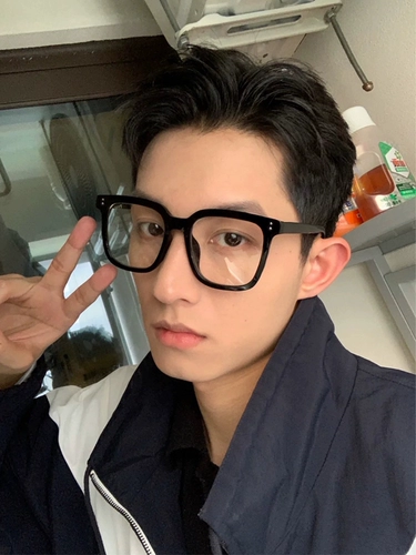 13 -летний магазин десять цветовых очков рамка квадратная черная мужская прилив Большое лицо вдохновляющее световое простые mirro