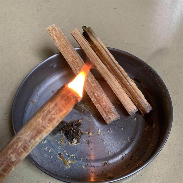 Easy Raw Fire Point Charcoal Fire Sunlit Strips Ignition Strips Oil Chai Pine Wood Charcoal Point Bonfire Barbecue-Taobao