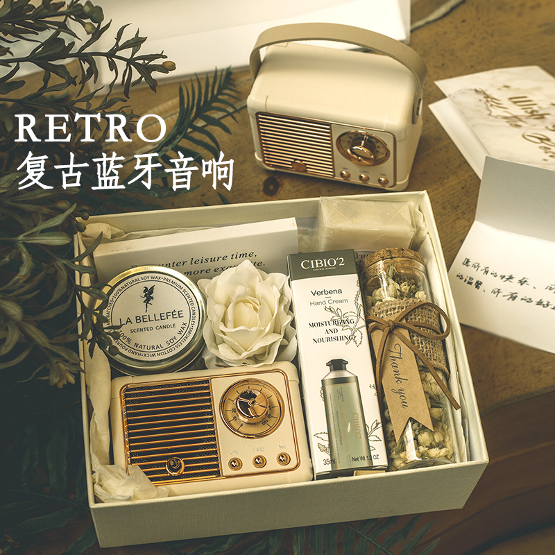 Birthday Gift for a Female Friend, Practical for a Girlfriend, Unique and High-End Bluetooth Retro Speaker as a Souvenir