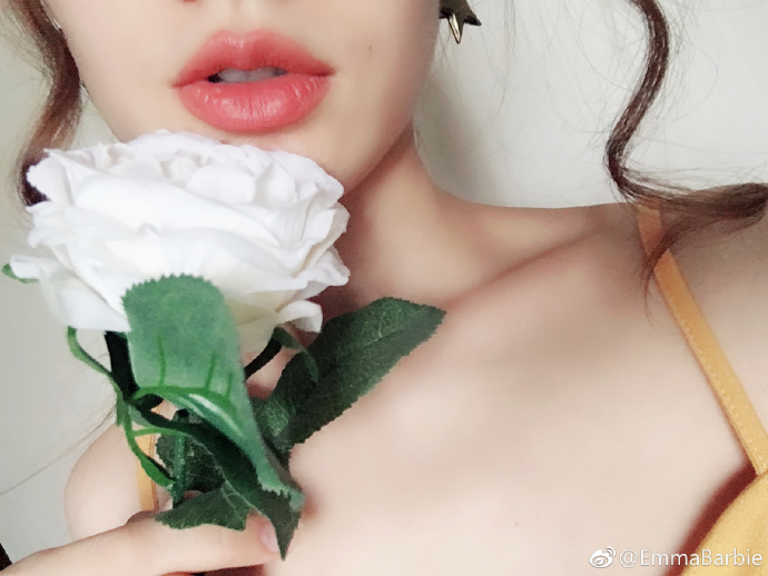 Bác sĩ người Mỹ Công thức PF nhung mờ môi son Môi lâu trôi không đánh dấu son môi dạng lỏng - Son bóng / Liquid Rouge son bóng nhẹ