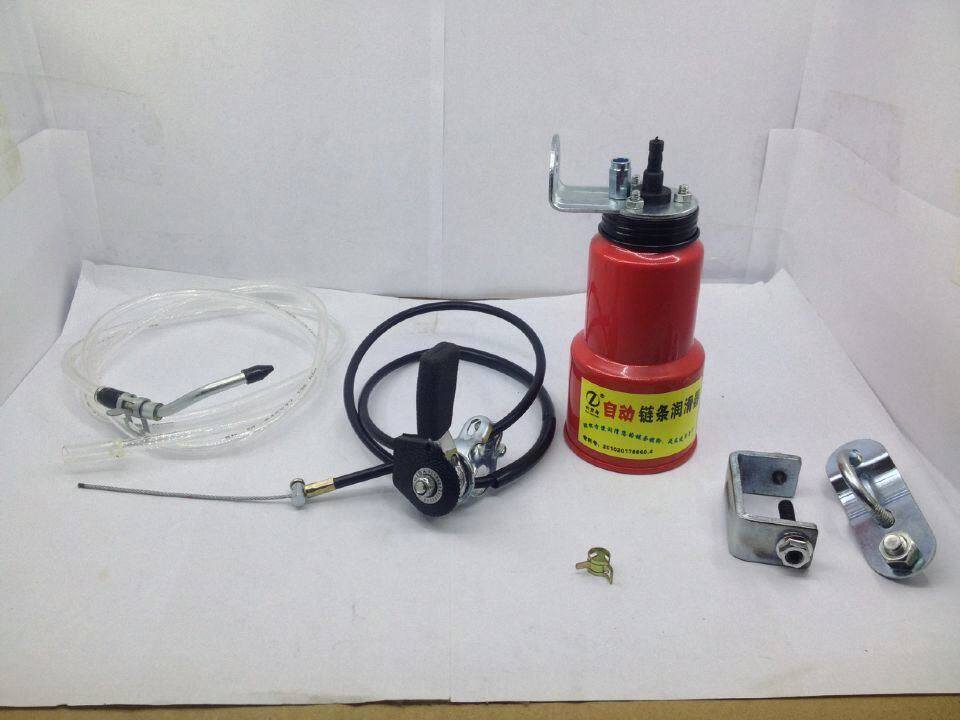 Locomotive chain maintenance lubricator Upper oil instrumental oil machine upkeep Automatic refuelling pot greaser Mobrigades equipment