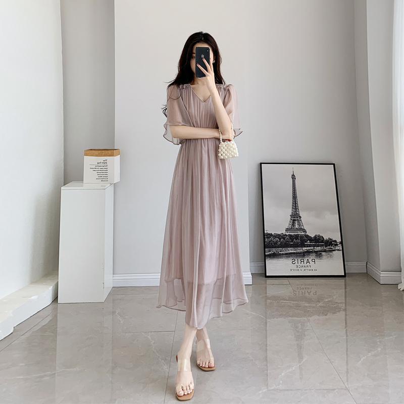 Trendy and Beautiful Dresses This Year: 2026 New Summer Women's Light Luxury Design, Minimalist Style, Elegant Over-The-Knee Long Dresses Trendy and Beautiful Dresses This Year: 2026 New Summer Women's Light Luxury Design, Minimalist Style, Elegant Over-The-Knee Long Dresses