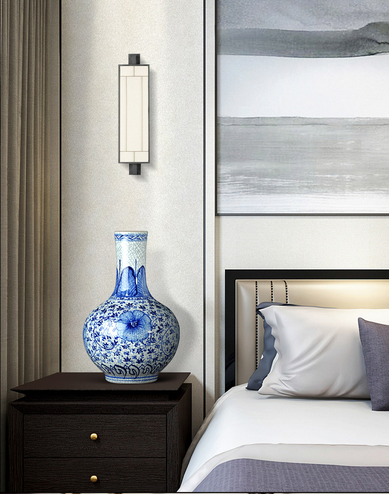 Jingdezhen ceramics Chinese style living room home wine ark, adornment furnishing articles antique hand - made crack blue and white porcelain vase