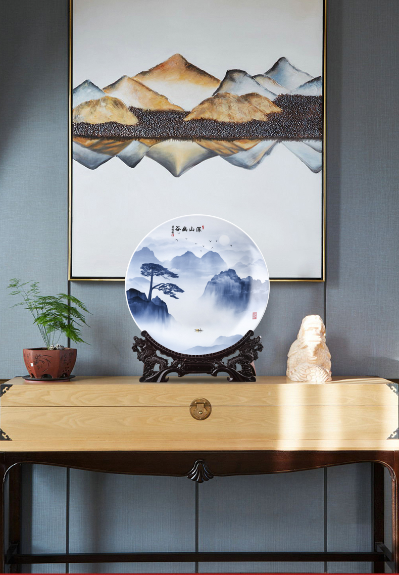 Jingdezhen blue and white landscape hang dish sitting room of the new Chinese style household ceramics decoration plate of TV ark, furnishing articles of handicraft