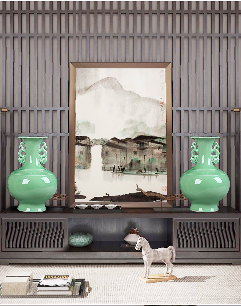 Jingdezhen ceramics antique green glaze ears vase sitting room of Chinese style household furnishing articles TV ark adornment restoring ancient ways