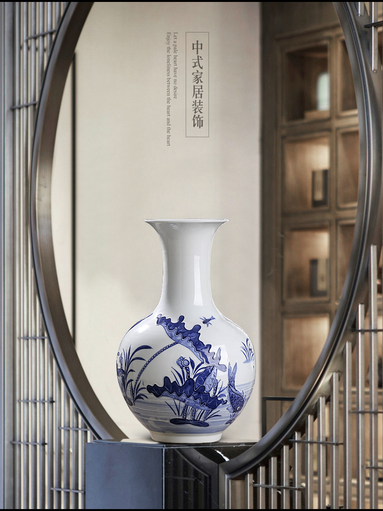 Jingdezhen ceramics hand - made reliefs of blue and white porcelain vase furnishing articles of Chinese style living room porch household flower decorations