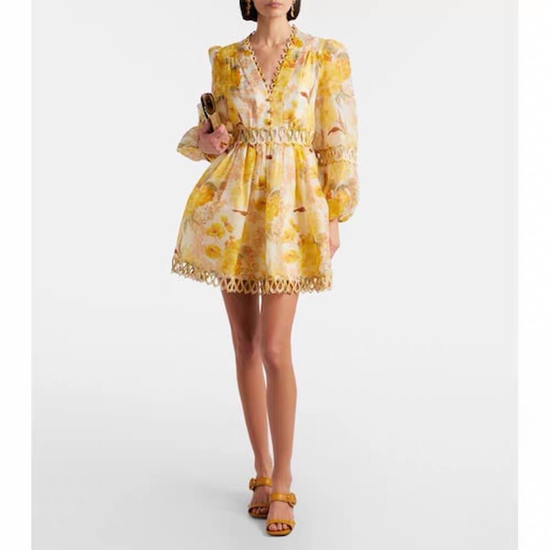 Z Brand Light Luxury High-End 2026 New Resort-Style Printed V-Neck Waist-Cinching Slimming Puff Sleeve Mini Dress Z Brand Light Luxury High-End 2026 New Resort-Style Printed V-Neck Waist-Cinching Slimming Puff Sleeve Mini Dress
