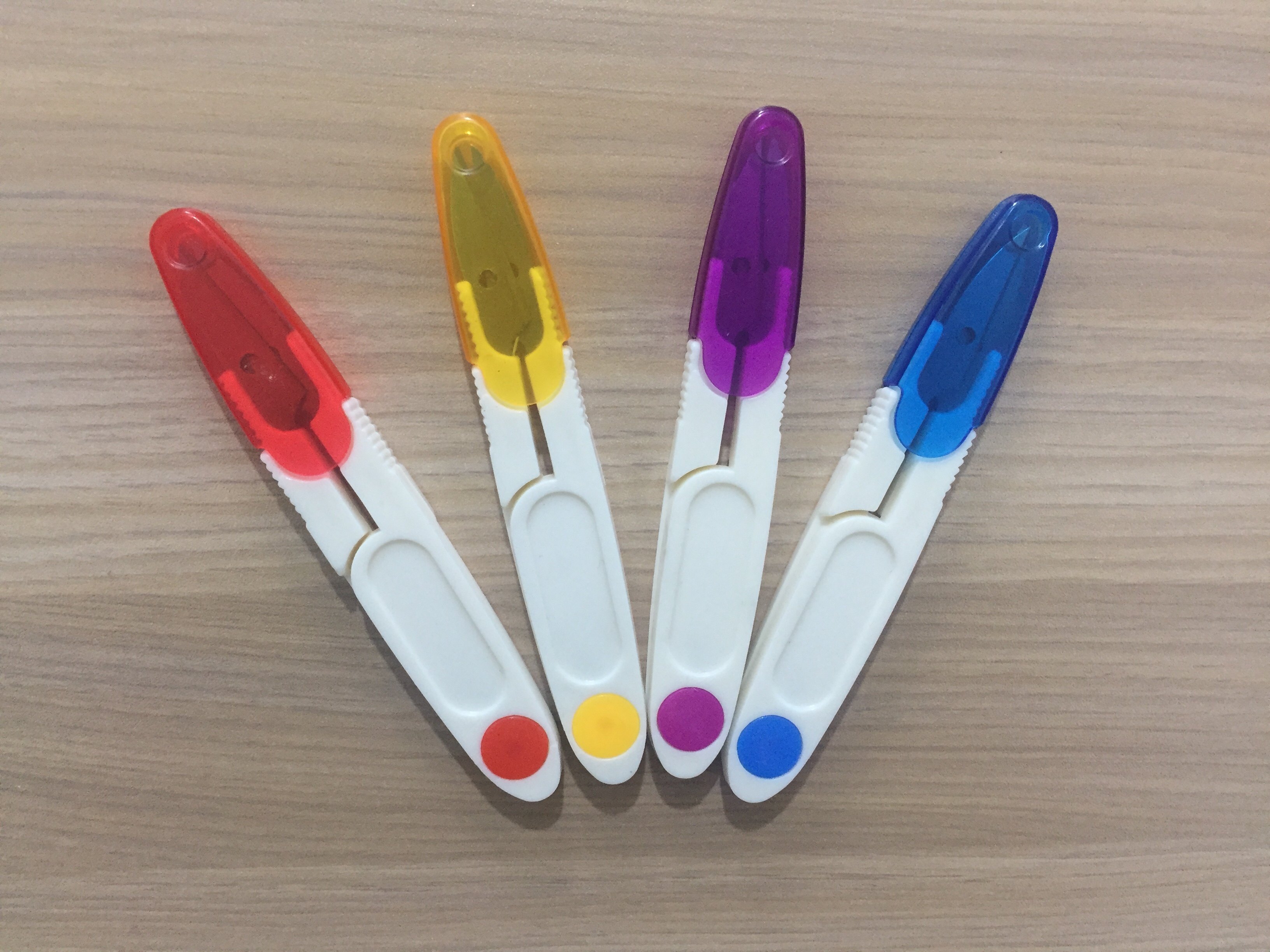 Make rain flower cross embroidery U scissors