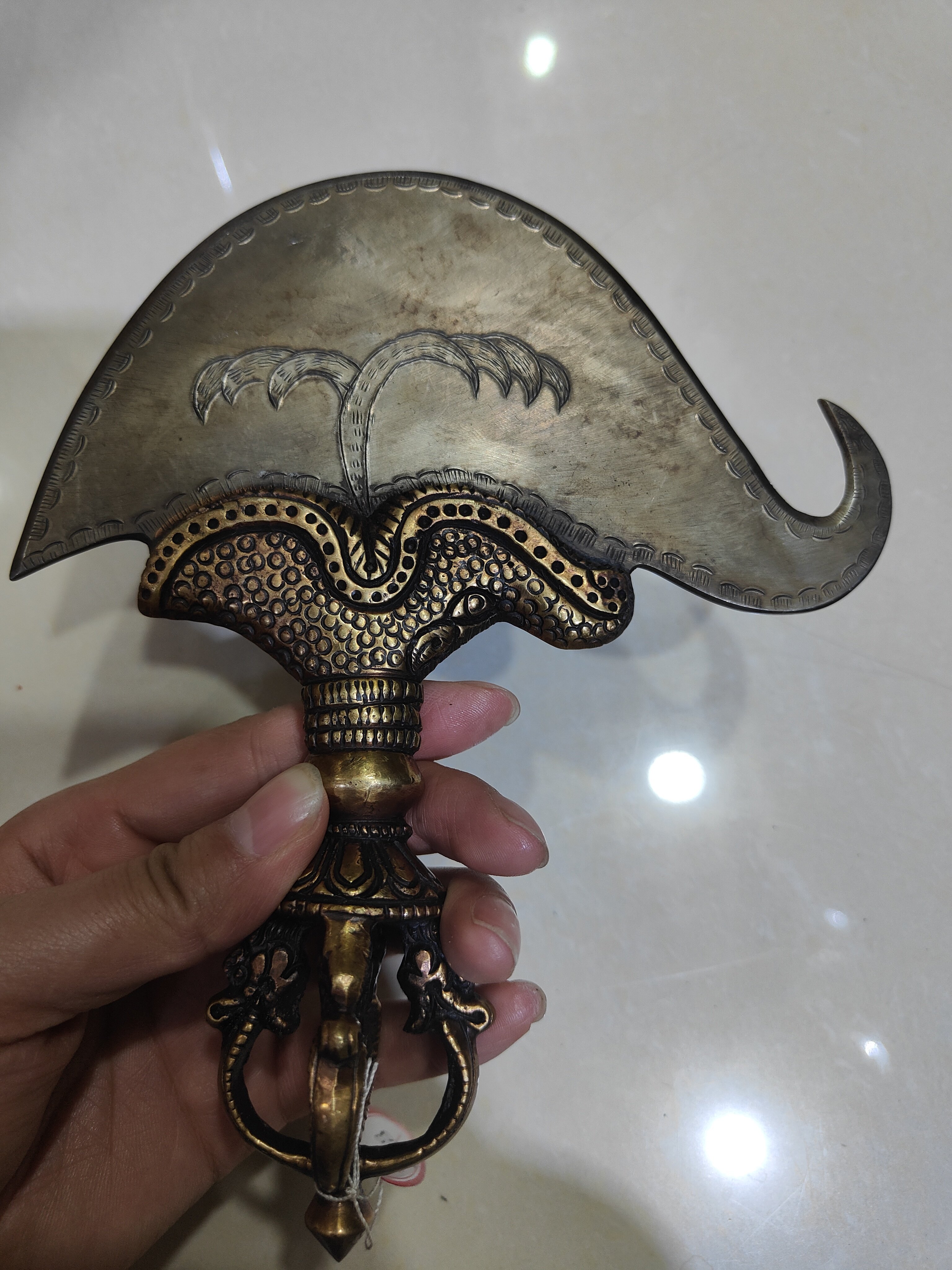 梅泉造 亀文堂 銅瓶 山水楼 帆船紋盖 象嵌叶提梁 深圳博物馆