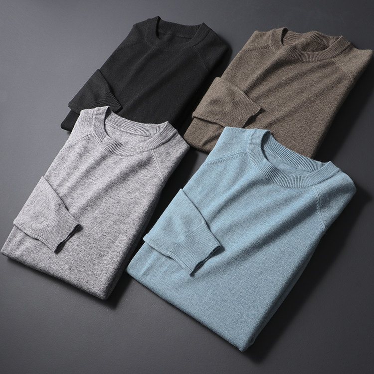 Upgrading the new body feel comfortable and warm foreign trade cut and tender men's clothing autumn and winter round neckline jacket head pure color stitch sweater