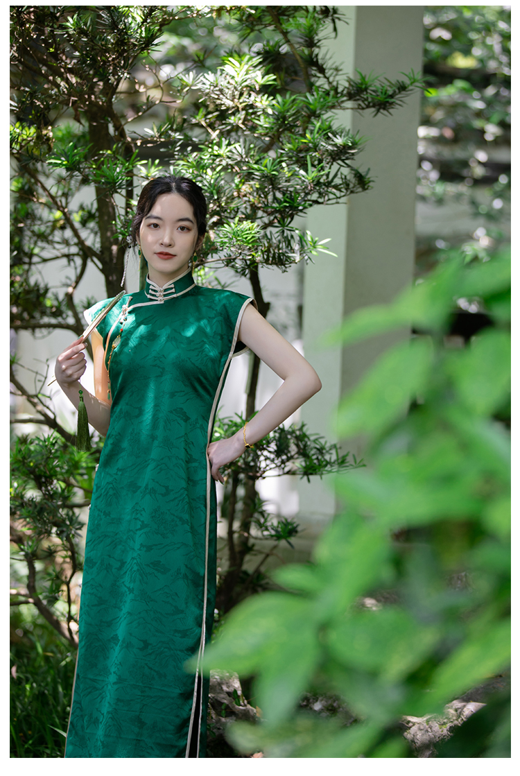 Qianlijiangshan New Chinese Retro High-end Atmosphere Girls Ancient Cheongsam - กี่เพ้า - เส้นใยสังเคราะห์ สีเขียว