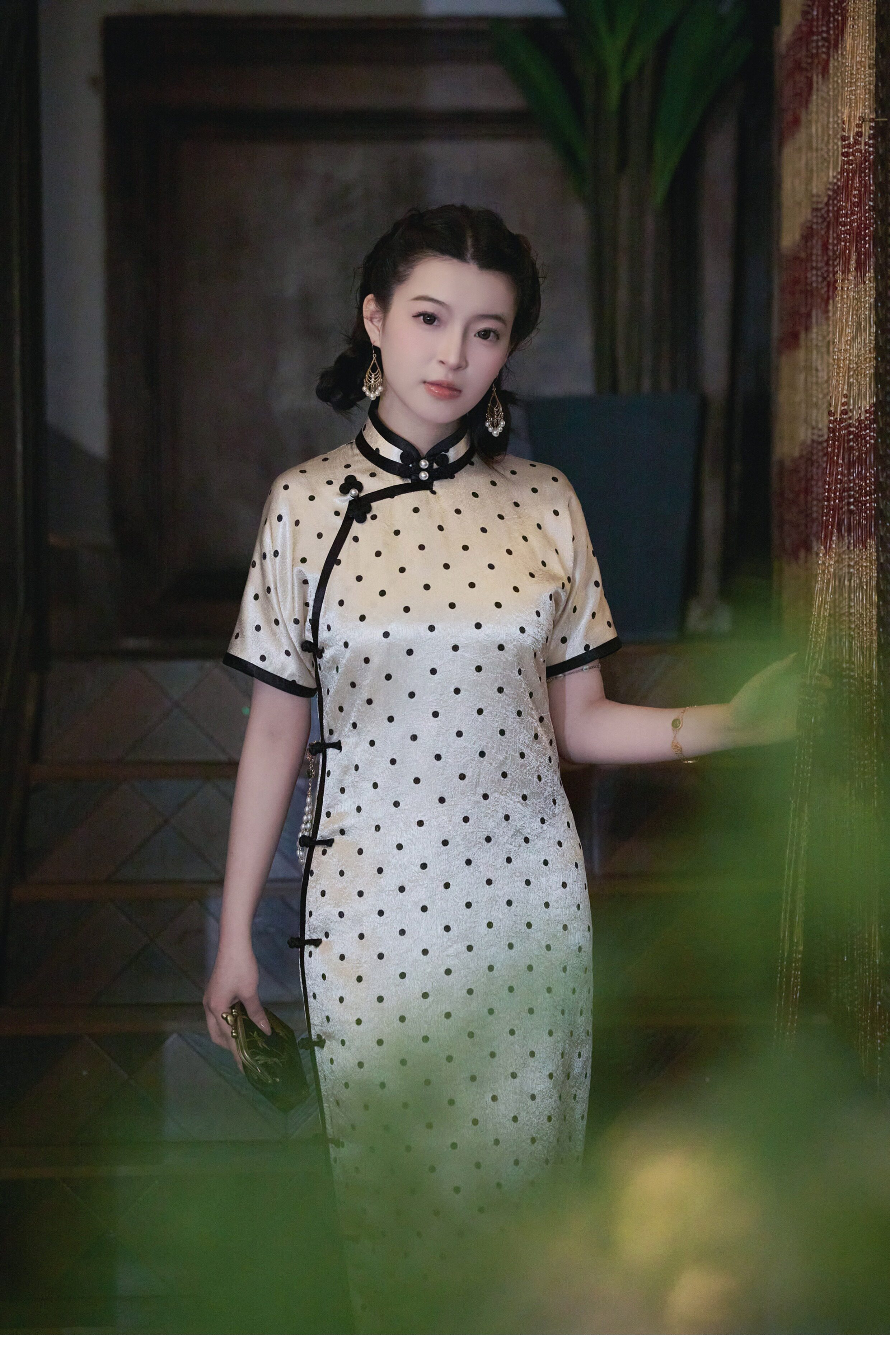 送料無料 10%OFF】雨路の美人 古式ダオダーシウチャイナドレス / 全