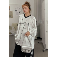 Белый лонгслив