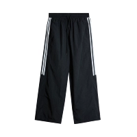 Черные штаны