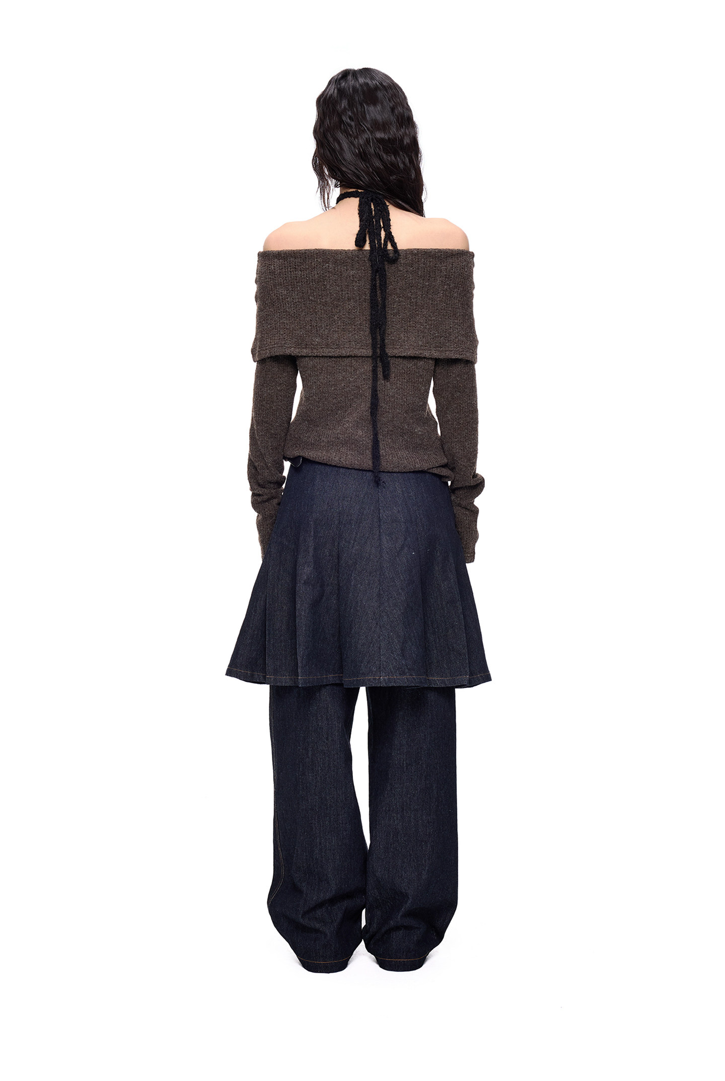 EZEK Off-Shoulder Button Knit Top