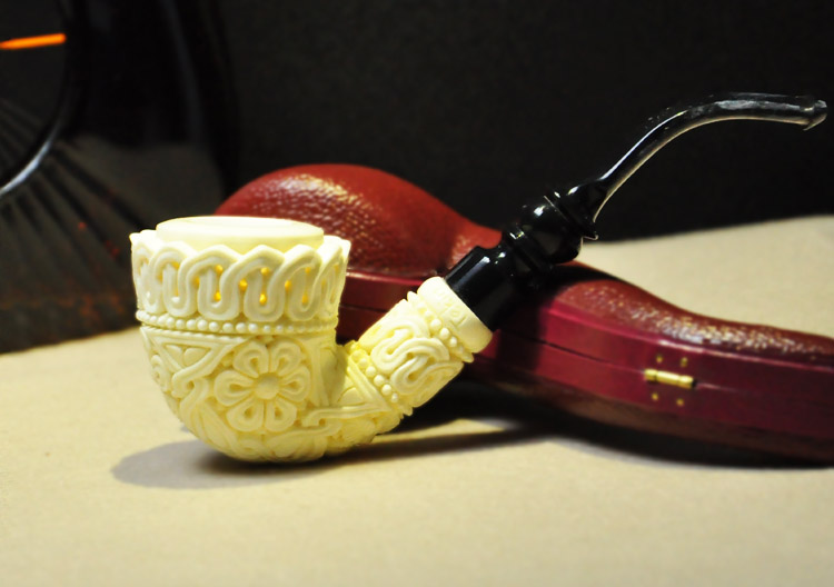 Raw stone spot Turkish super carving master TEKIN meerschaum pipe large hollow flower basket curved bucket