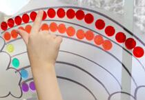 Regio light table light and shadow material color transparent small round color kindergarten teaching toy ring creation 100 pieces