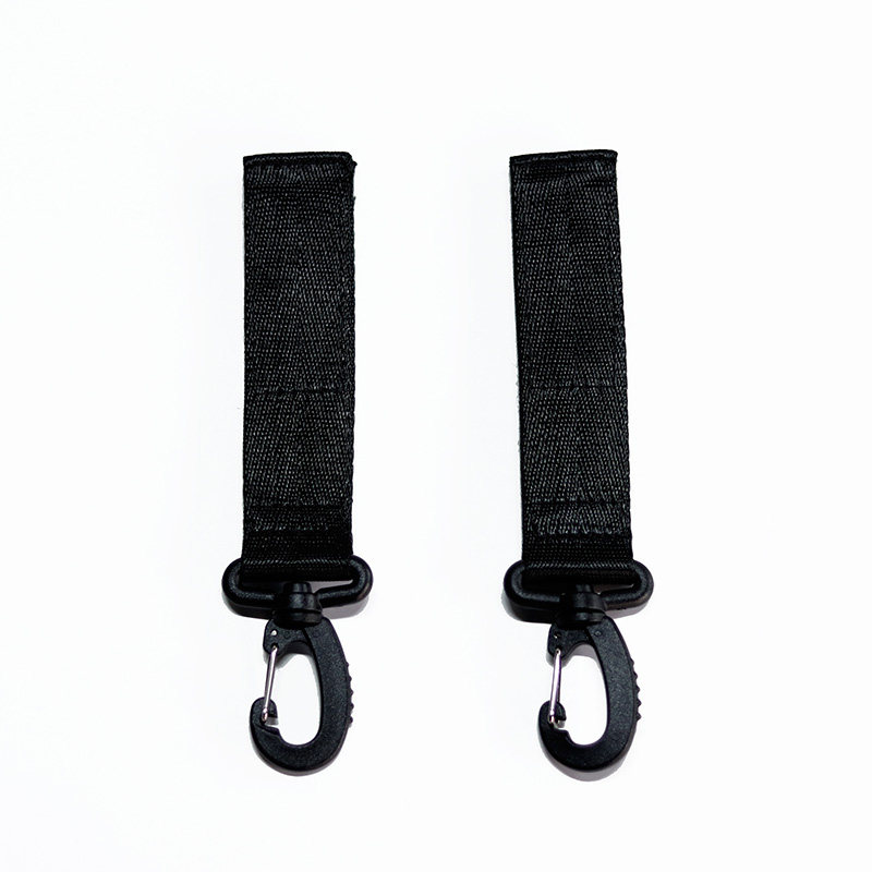 Free your hands and travel easily~~~ You can hang the bag on the hook on the stroller