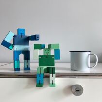 Spot AHD｜America AREAWARE wooden robot Cubebot building block deformation robot home decoration