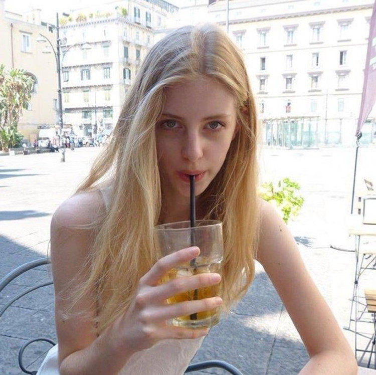 Perruque Long cheveux raides - Ref 2609527 Image 8