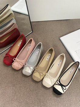 New style of women's shoes with inner height-enhancing small fragrance style New style of women's shoes with inner height-enhancing small fragrance style