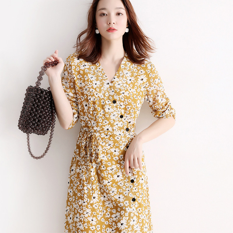 Hong Kong counter summer 2021 New Platycodon grandiflorum flower dress women waist thin temperament chiffon Medium-length dress