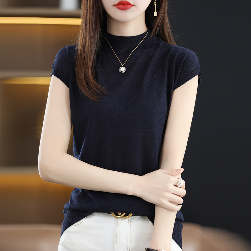 Thin Ice Silk Vest, Half-High Collar, Short-Sleeved T-Shirt for Women, Knitted Black Loose-Fitting Elegant Sleeveless Top, Women's Base Shirt