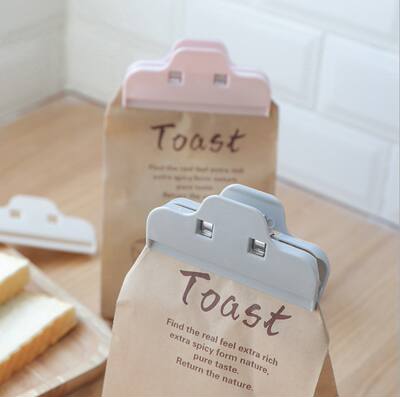 Kitchen snack sealing clip, plastic strong food bag clip, sealing device, moisture-proof and fresh-keeping sealing device