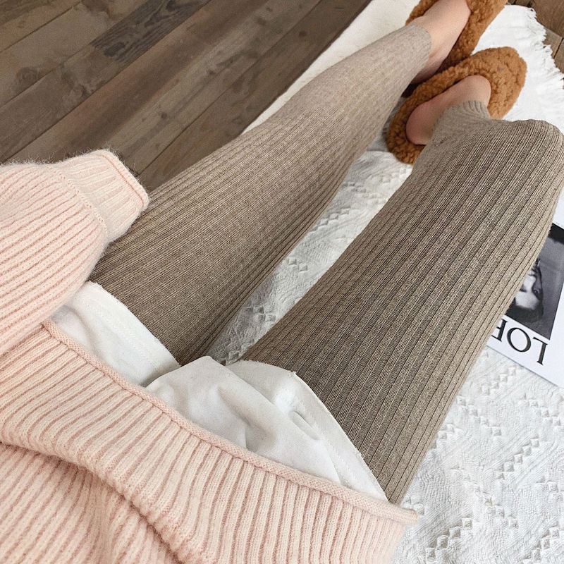 Thin/Thick Knitted Leggings for Outerwear, New Spring, Autumn, and Winter Style, Slim Fit, Warm, Versatile, Skinny Nine-Quarter Pants
