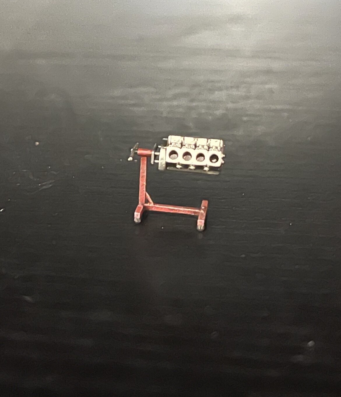 1 64 engine frame model 64 proportions Scene accessories swing piece repair shop tool express default Shunfeng