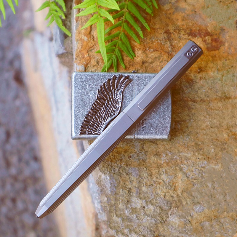 Scandinavian Normcore Style Titanium Alloy Tactical Pen Edc Portable Self-Defense Tool Anti-Wolf Equipment Tungsten Steel Head Window Breaker