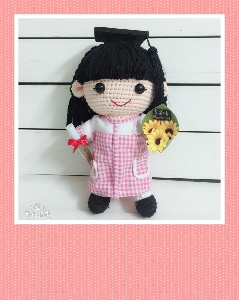 Handmade yarn knitting graduation ragdoll picture custom school uniform crochet doll doll