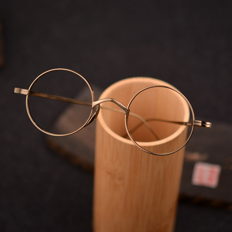 Japanese handmade pure titanium ten thousand years glasses frame myopia retro ultra light high myopia small round glasses turtle Kmn99