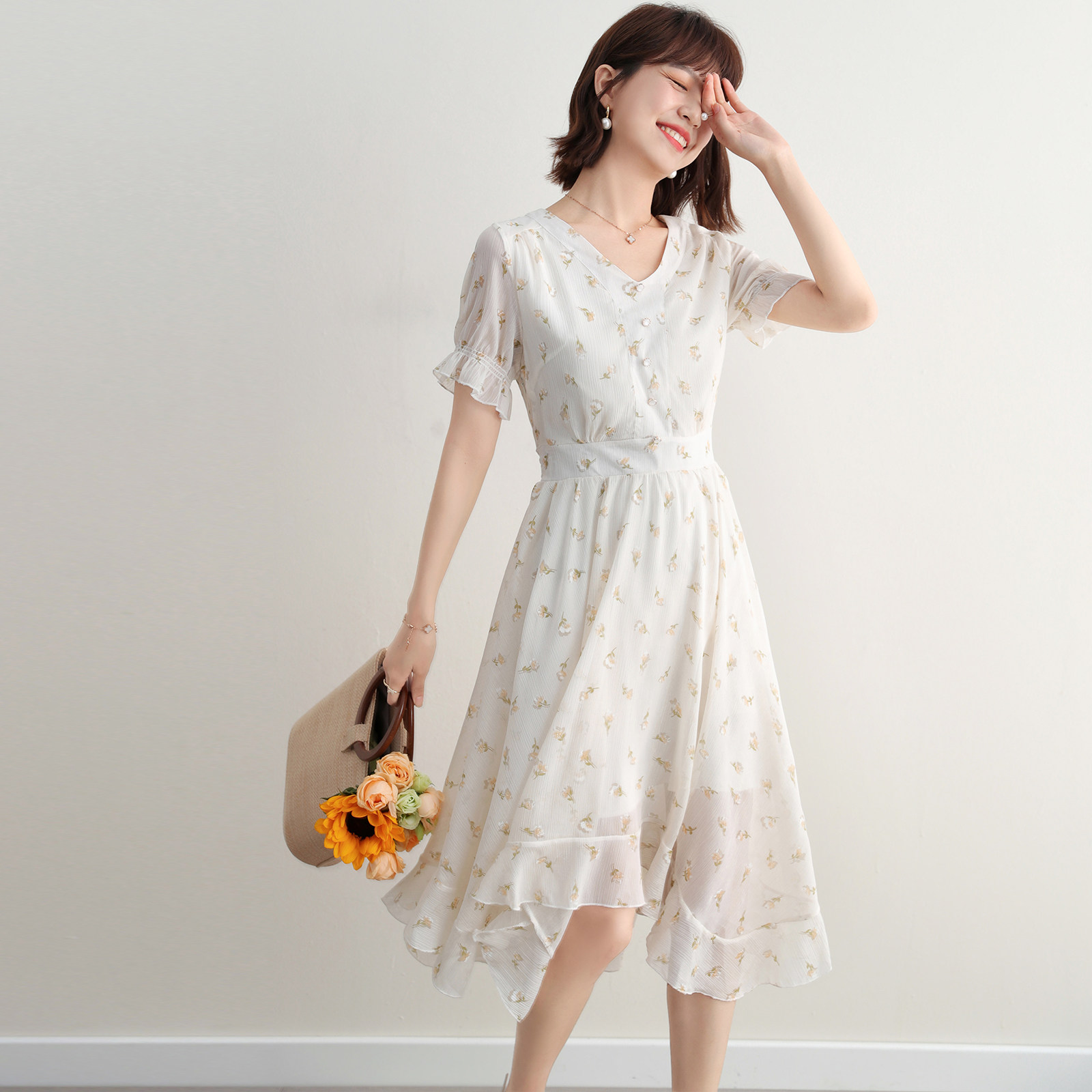 FENPERATE French style fresh temperament V-neck floral skirt women's 2022 summer new waist slimming dress