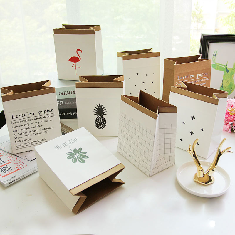 Mini Nordic ins kraft paper bag dried flower flower pot small white vintage bouquet creative vase photo props