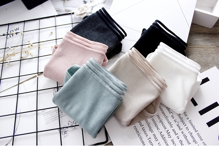 3 nhóm Màu đơn giản cotton chải kỹ sọc nhỏ mềm mại thoáng khí cotton tam giác eo tam giác nữ đồ lót quần lót đùi
