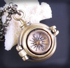 Имя ожерелье